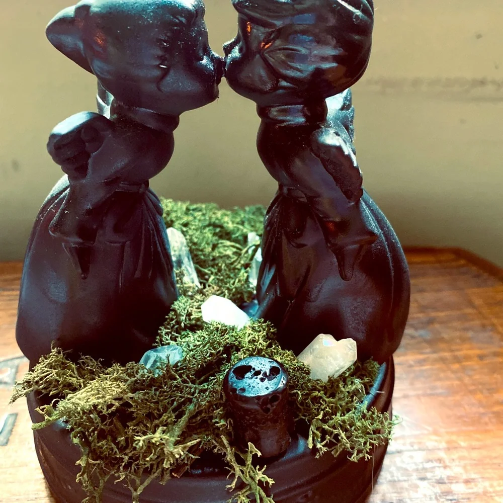 Gothic Kiss Oil Diffuser
